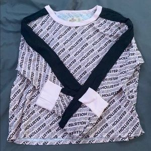 Cropped Hollister Long-Sleeve shirt
